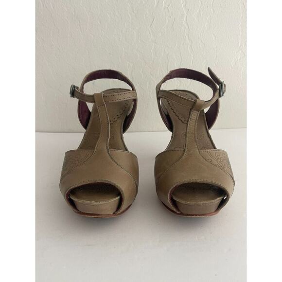Neosens 39 / 9 Heels Leather Peep Toe Olive Green Ankle Strap Pumps T Strap - Picture 3 of 11